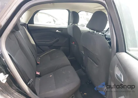 2015 Ford Focus Se z USA, uszkodzony, nr VIN 1FADP3K27FL285774